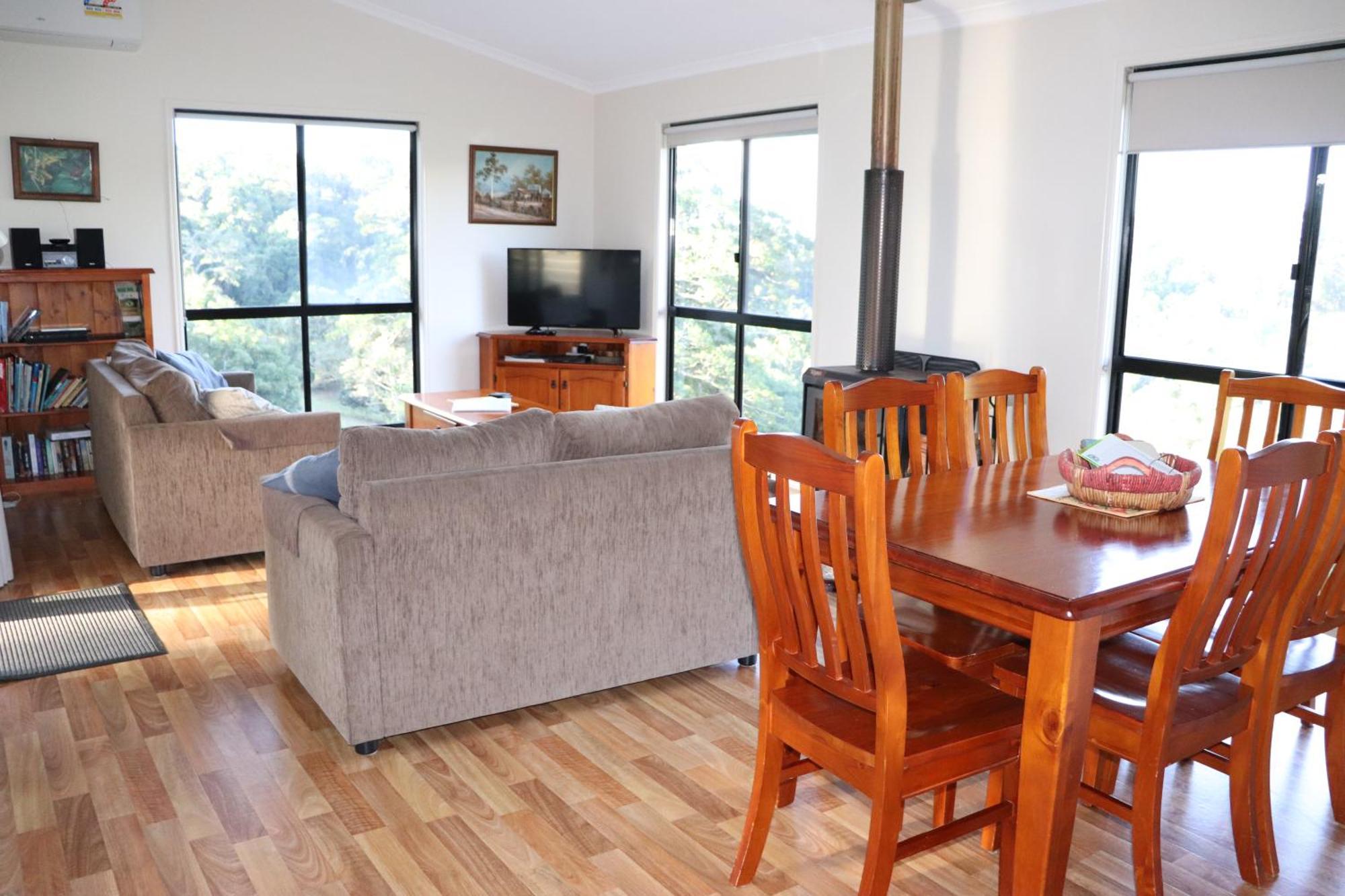 Bellthorpe Stays Maleny Exterior photo