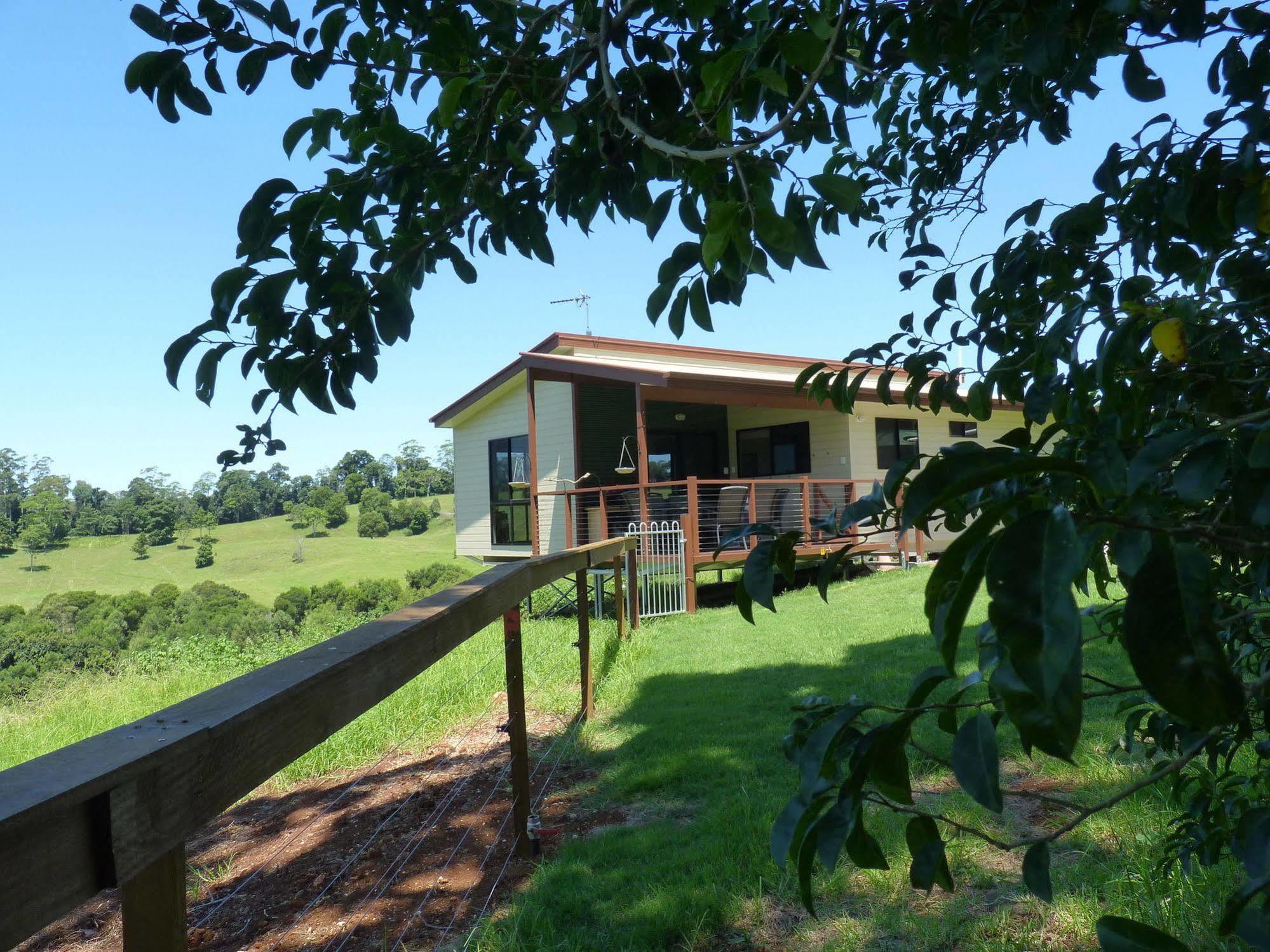 Bellthorpe Stays Maleny Exterior photo